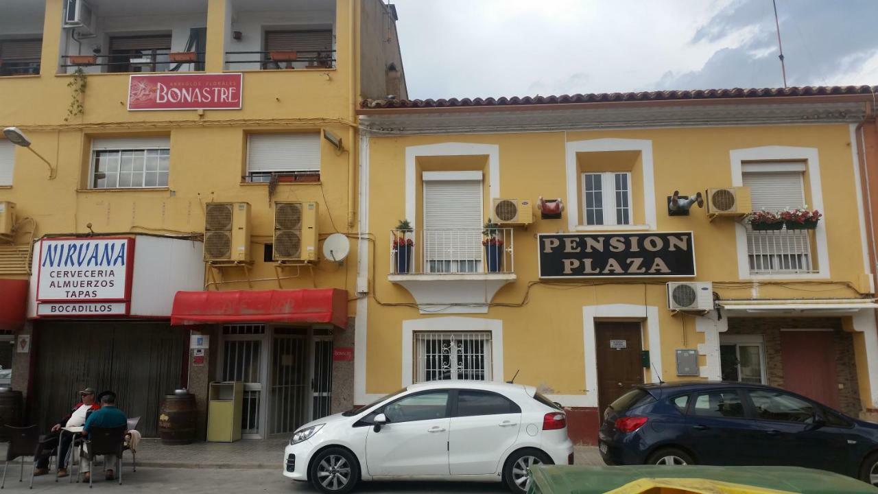 Pension Plaza Quinto Exterior foto